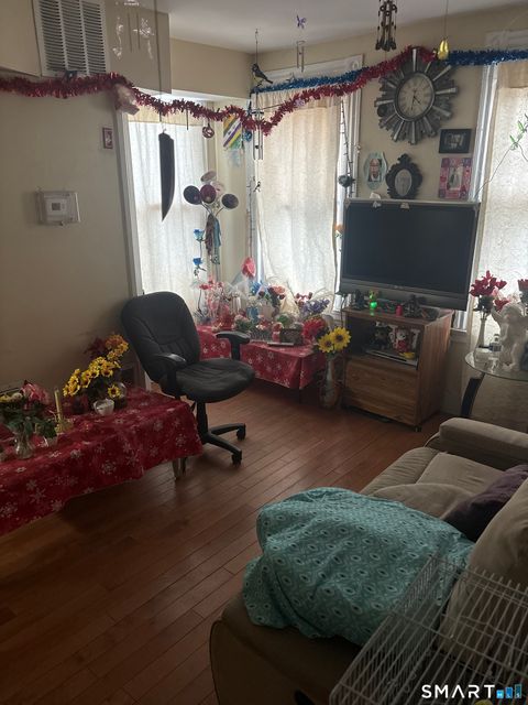 Tiny photo for 48 Fulton Street, New Haven, CT 06513 (MLS # 24161567)