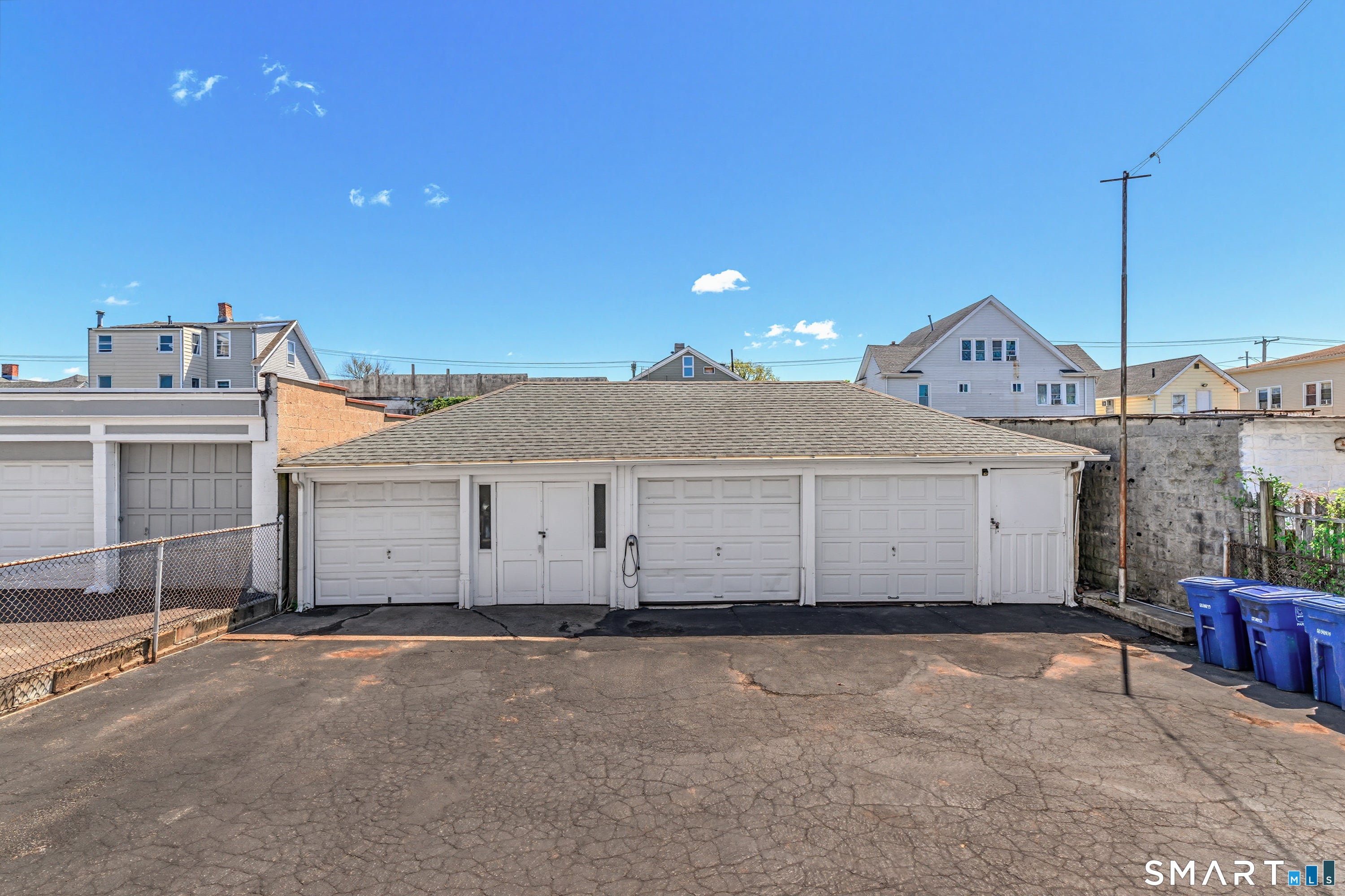 885 Grand Street