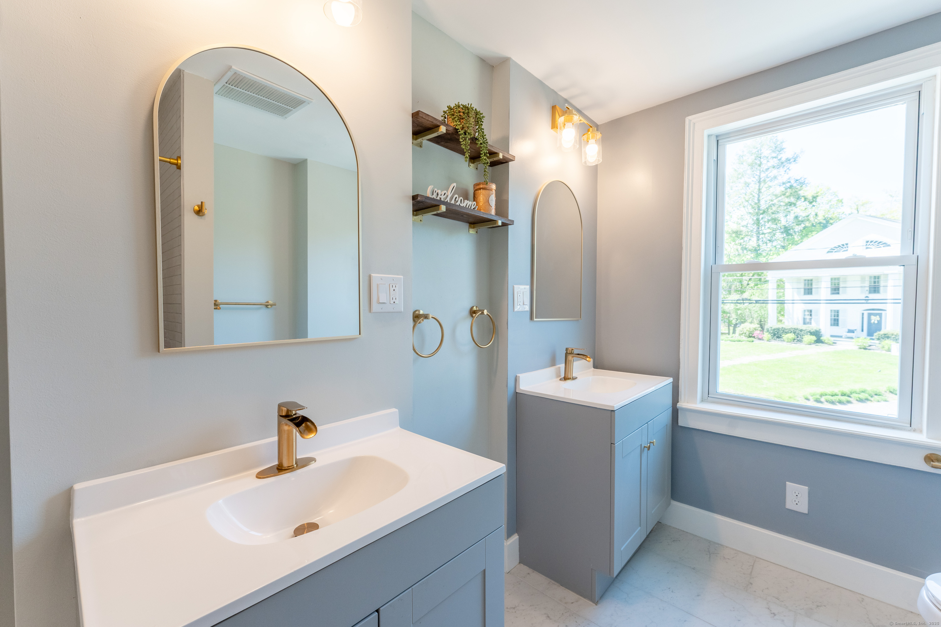 369 Thompson Road, Thompson, Connecticut image 13