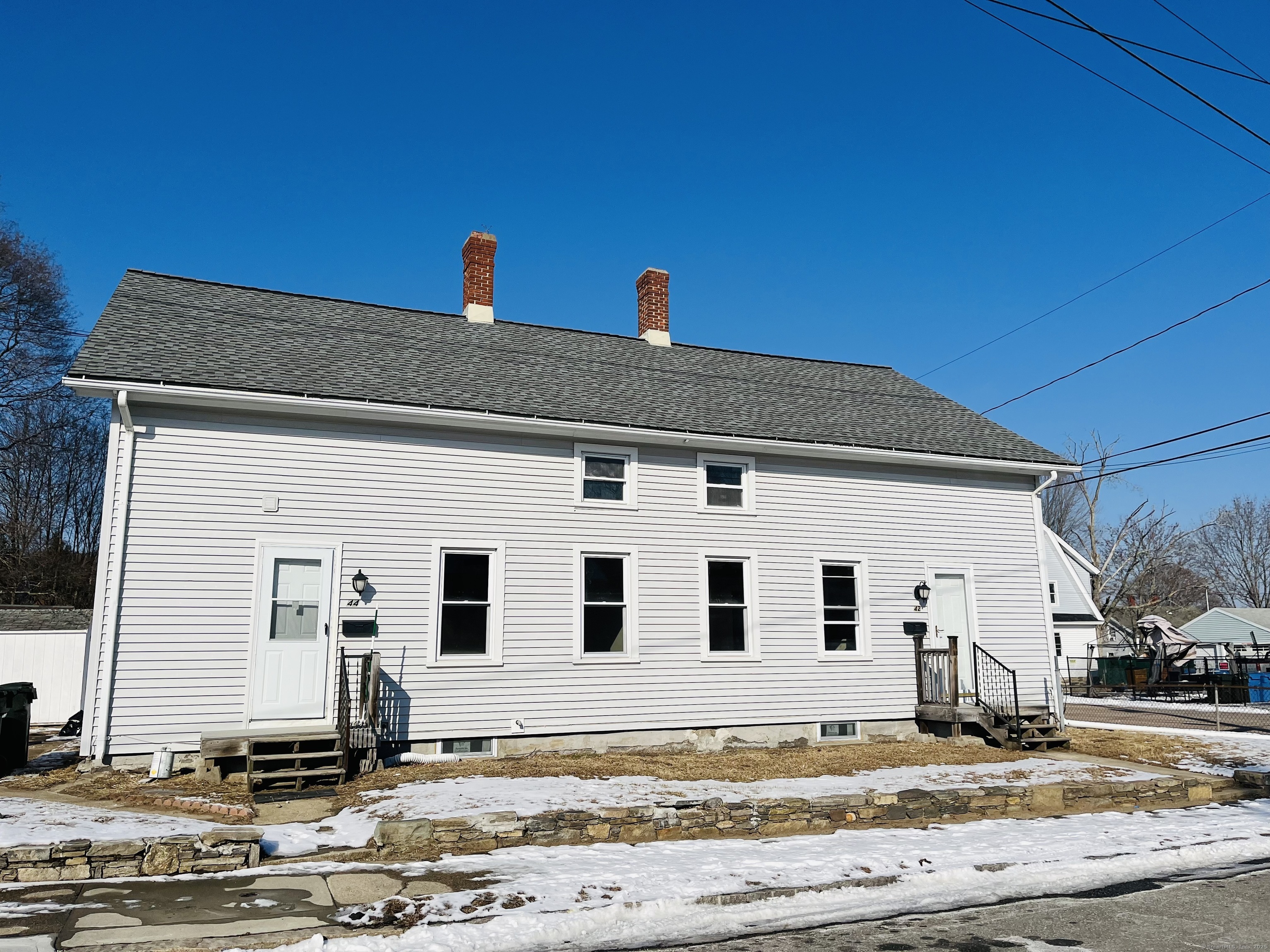 44 S B Street, Norwich, Connecticut - 4 Bedrooms  
2 Bathrooms  
7 Rooms - 