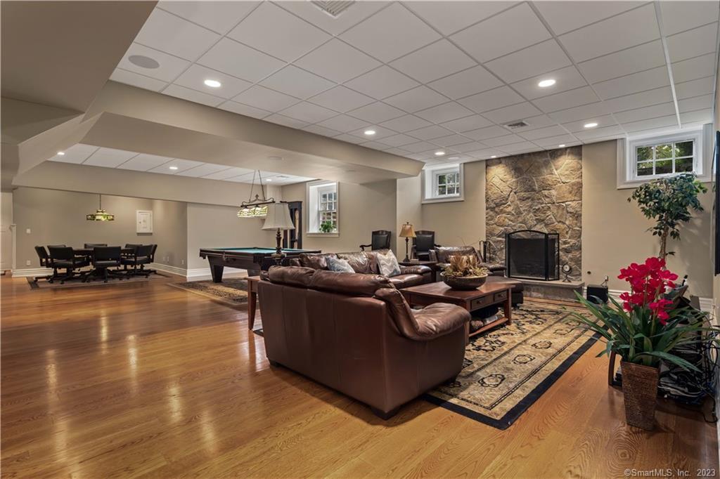 5 Boxwood Lane, Westport, Connecticut image 31