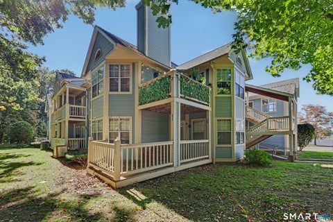 Tiny photo for 75 Redwood Drive #403, East Haven, CT 06513 (MLS # 24214583)
