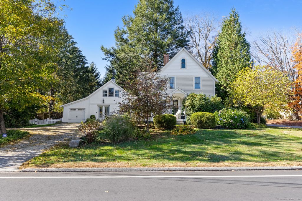 Photo of 209 Main Street, Hampton, CT 06247 (MLS # 24135617)