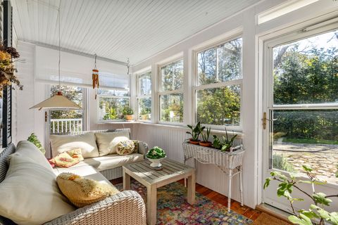 Tiny photo for 209 Main Street, Hampton, CT 06247 (MLS # 24135617)