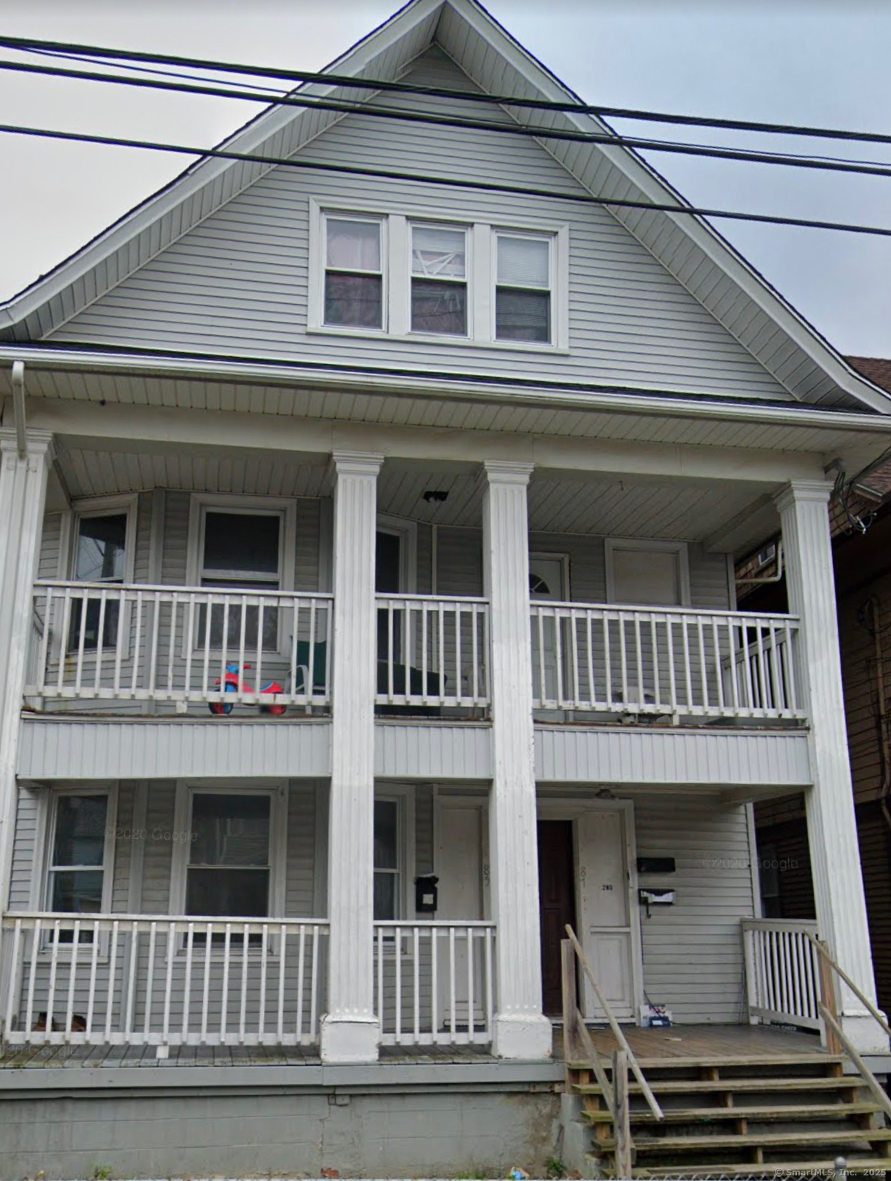 Rental Property at James Street, Bridgeport, Connecticut - Bedrooms: 3 
Bathrooms: 1 
Rooms: 6  - $2,400 MO.