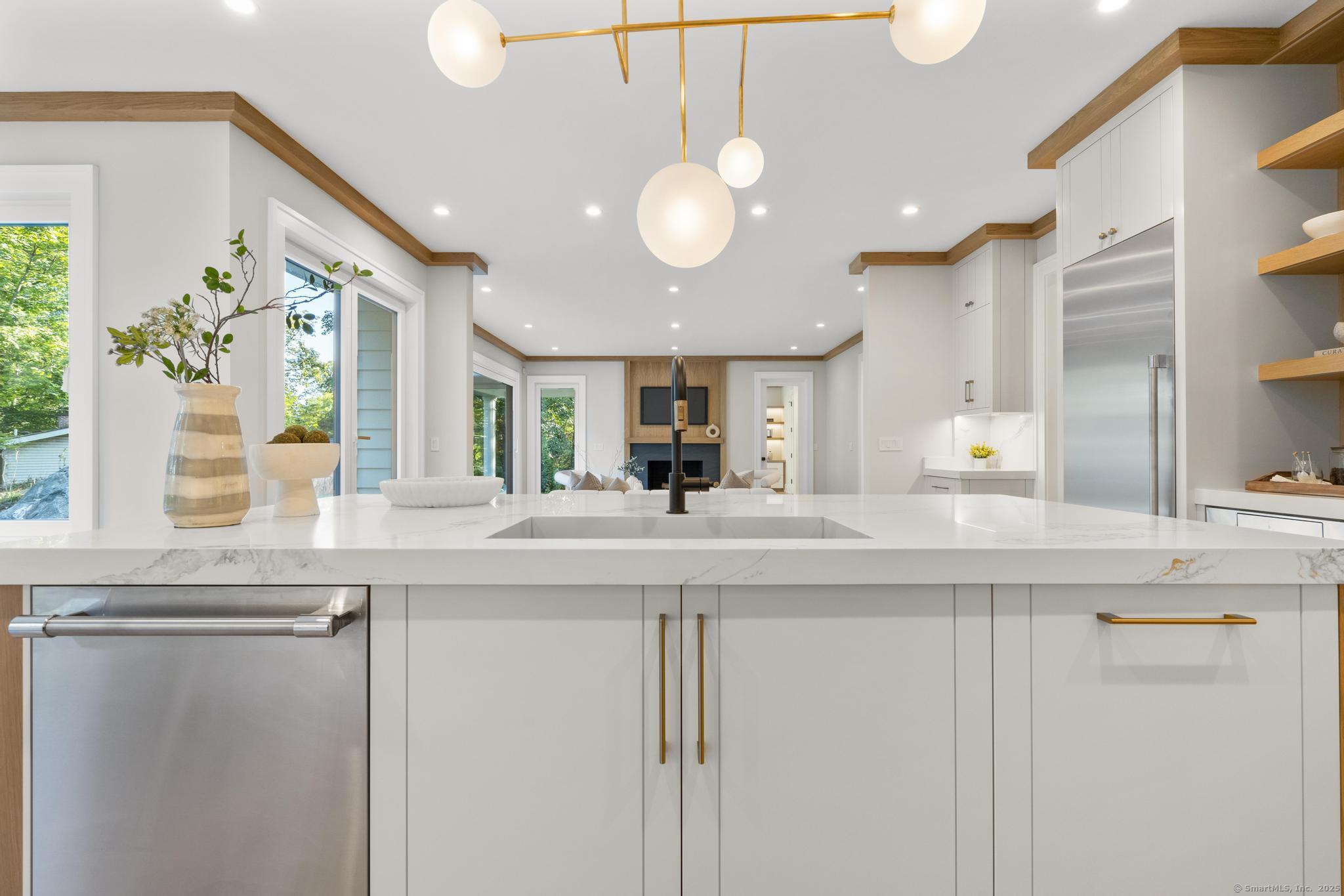 72 Old Kings Highway South