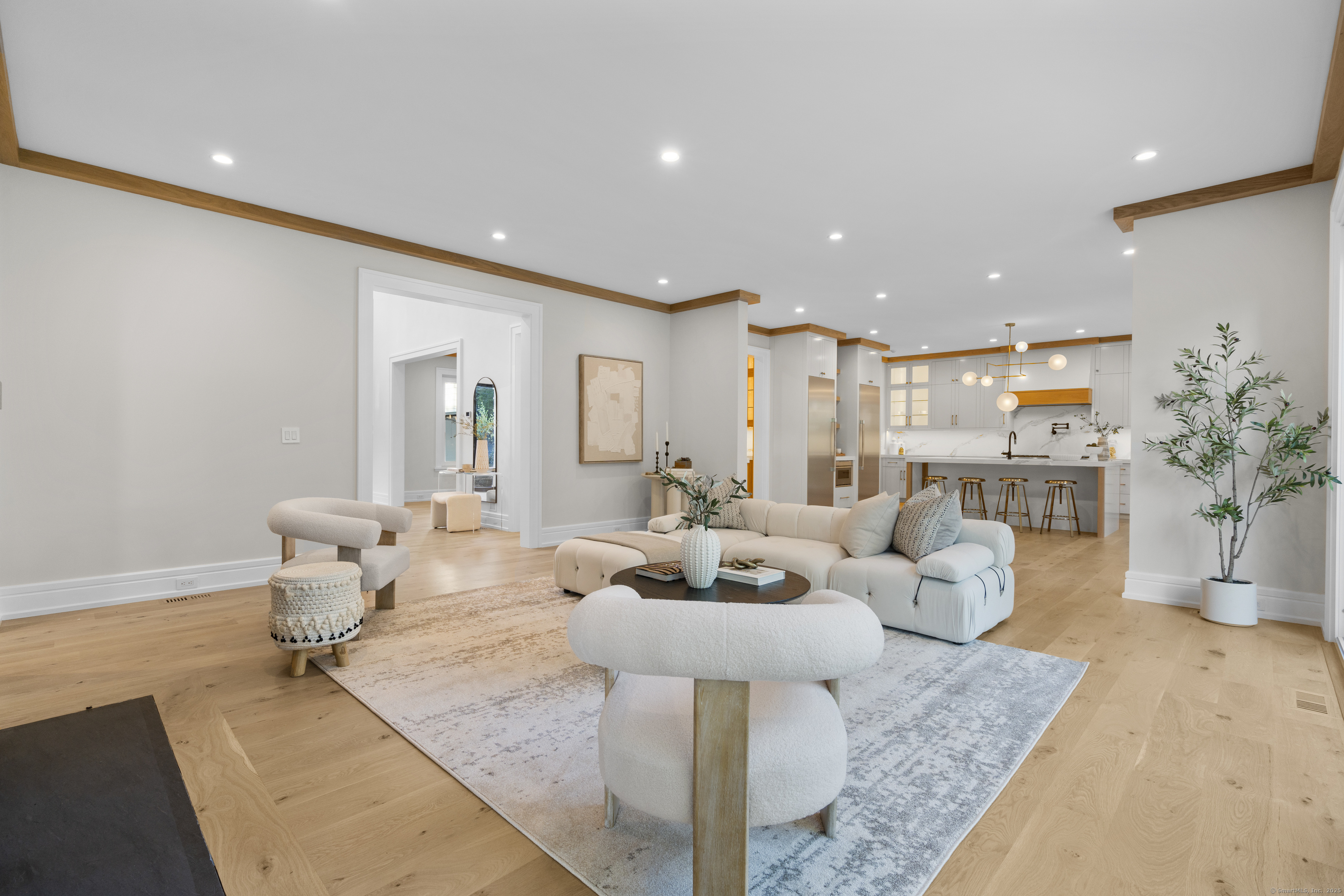 Darien, Connecticut 06820, United States, 5 Bedrooms Bedrooms, ,5 BathroomsBathrooms,Residential,Active,235485