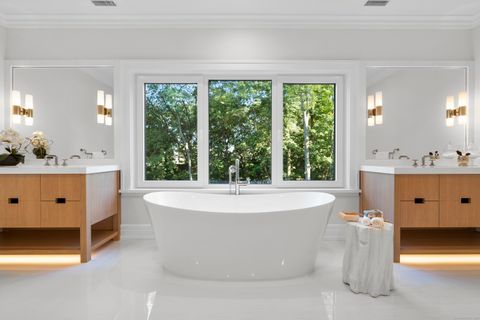 Tiny photo for 72 Old Kings Highway S, Darien, CT 06820 (MLS # 24134993)