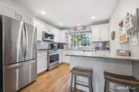 Tiny photo for 560 Silver Sands Road #703, East Haven, CT 06512 (MLS # 24154349)