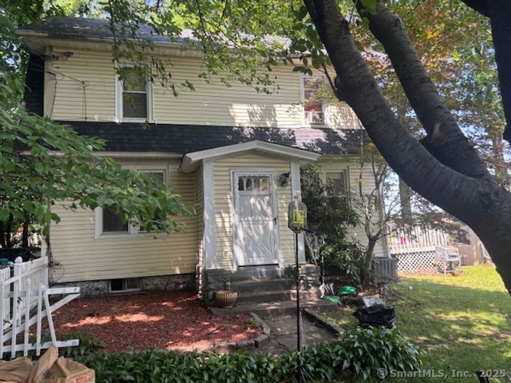 Photo of 30 Lenox Avenue, Stamford, CT 06906 (MLS # 24105939)