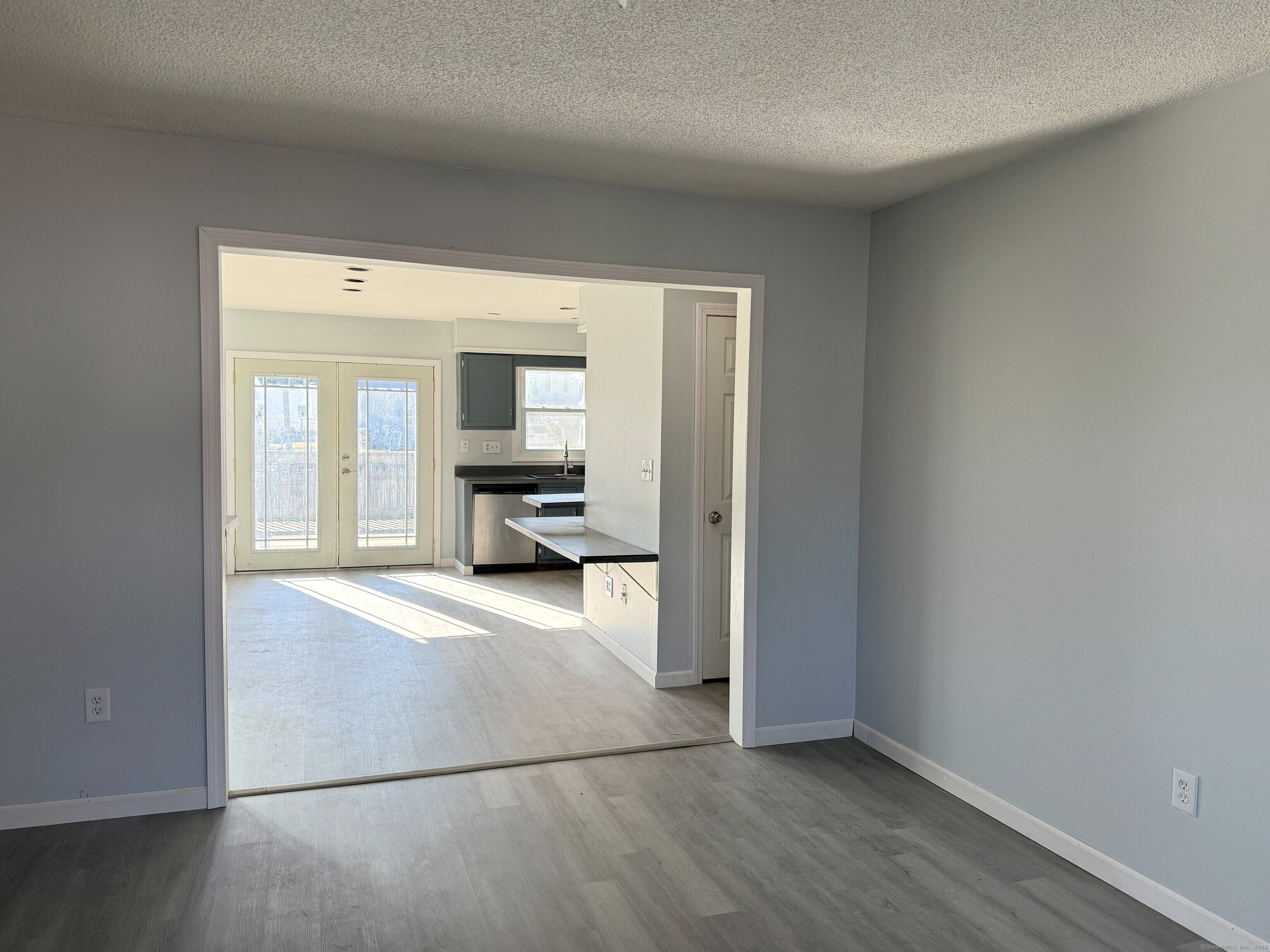 385 Pond Street, Bridgeport, Connecticut image 7