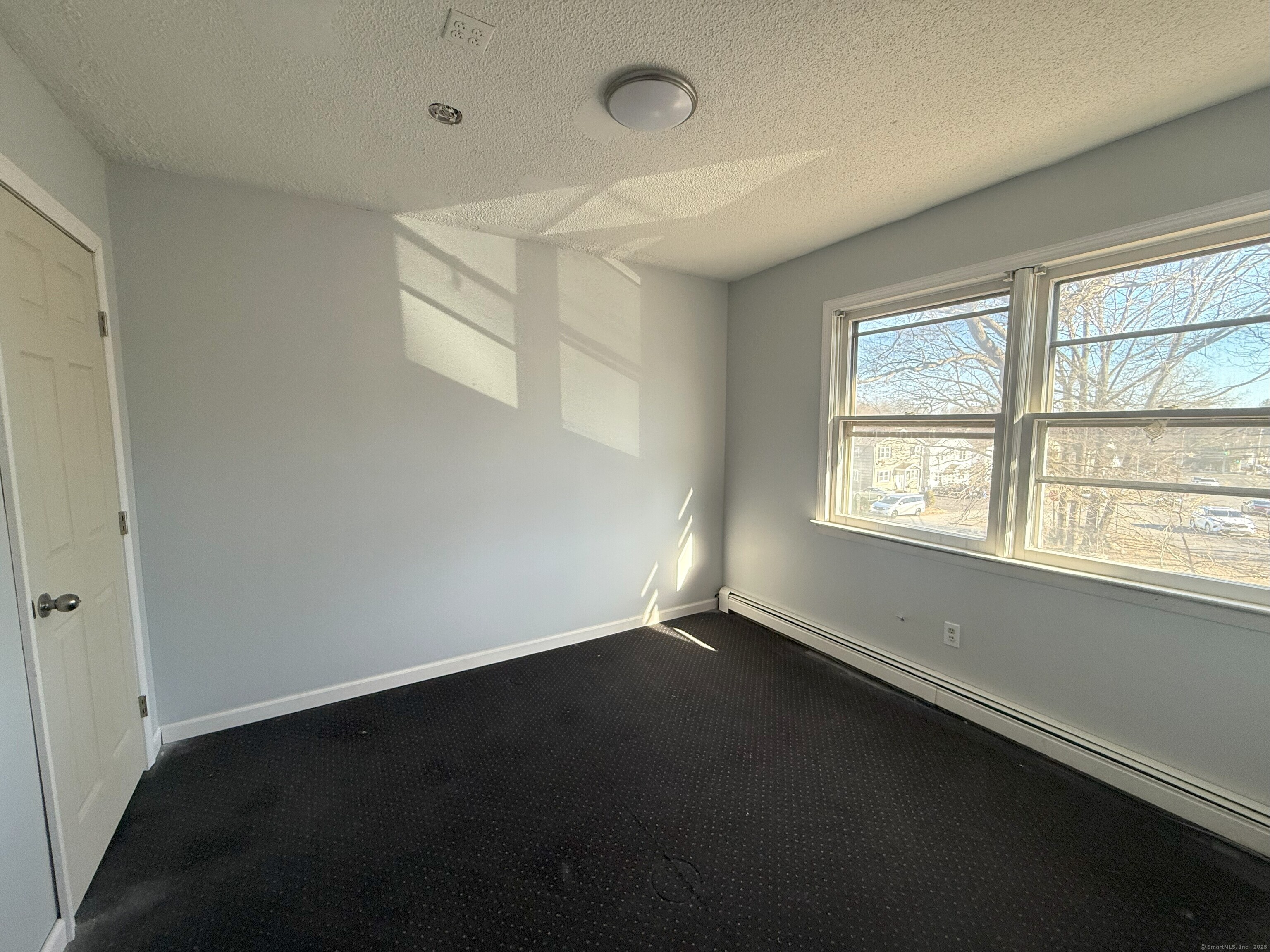 385 Pond Street, Bridgeport, Connecticut image 20