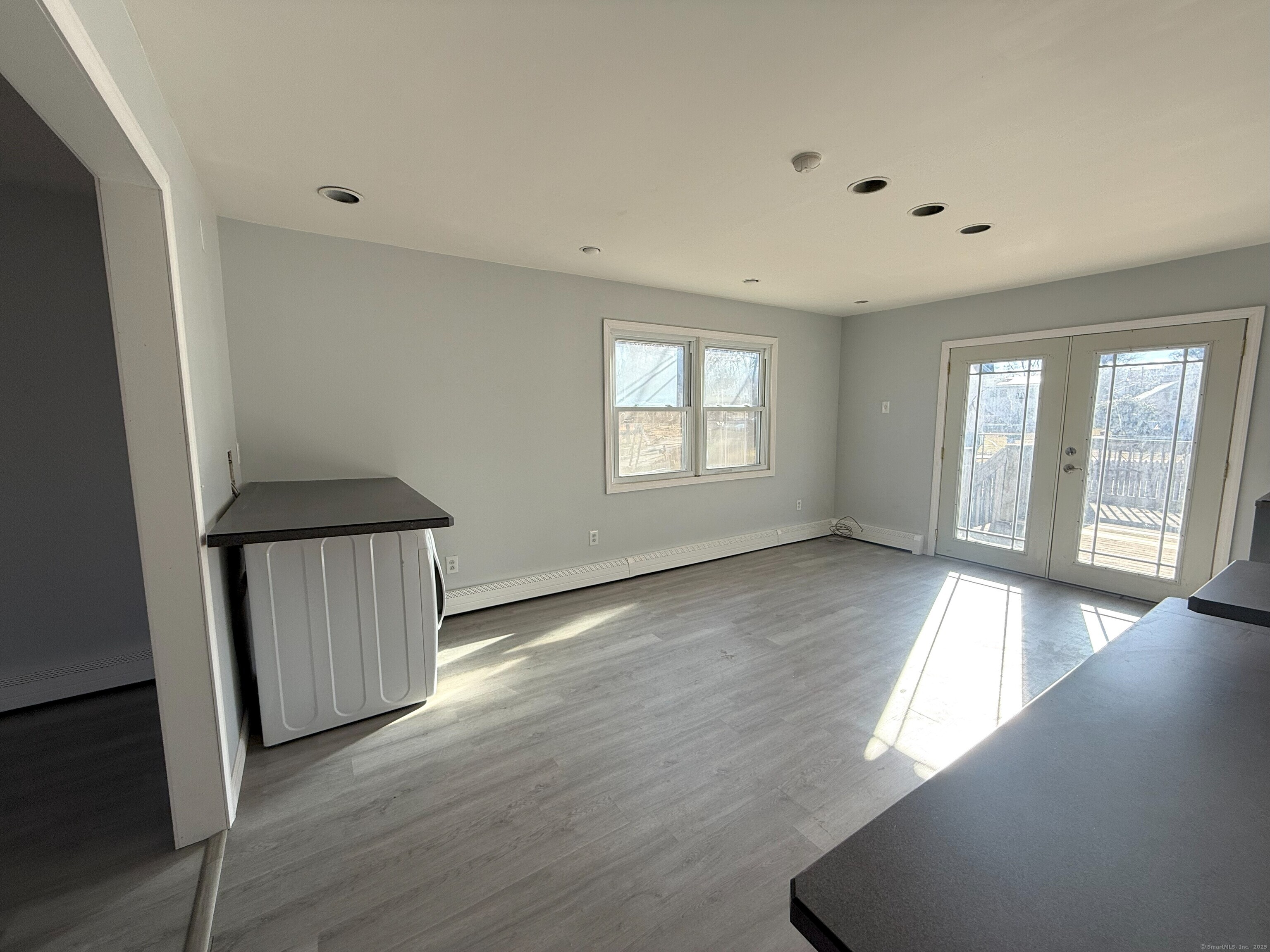 385 Pond Street, Bridgeport, Connecticut image 4