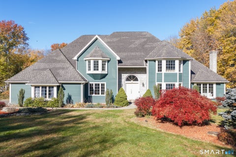 Photo of 100 Scenic Court, Cheshire, CT 06410 (MLS # 24212574)