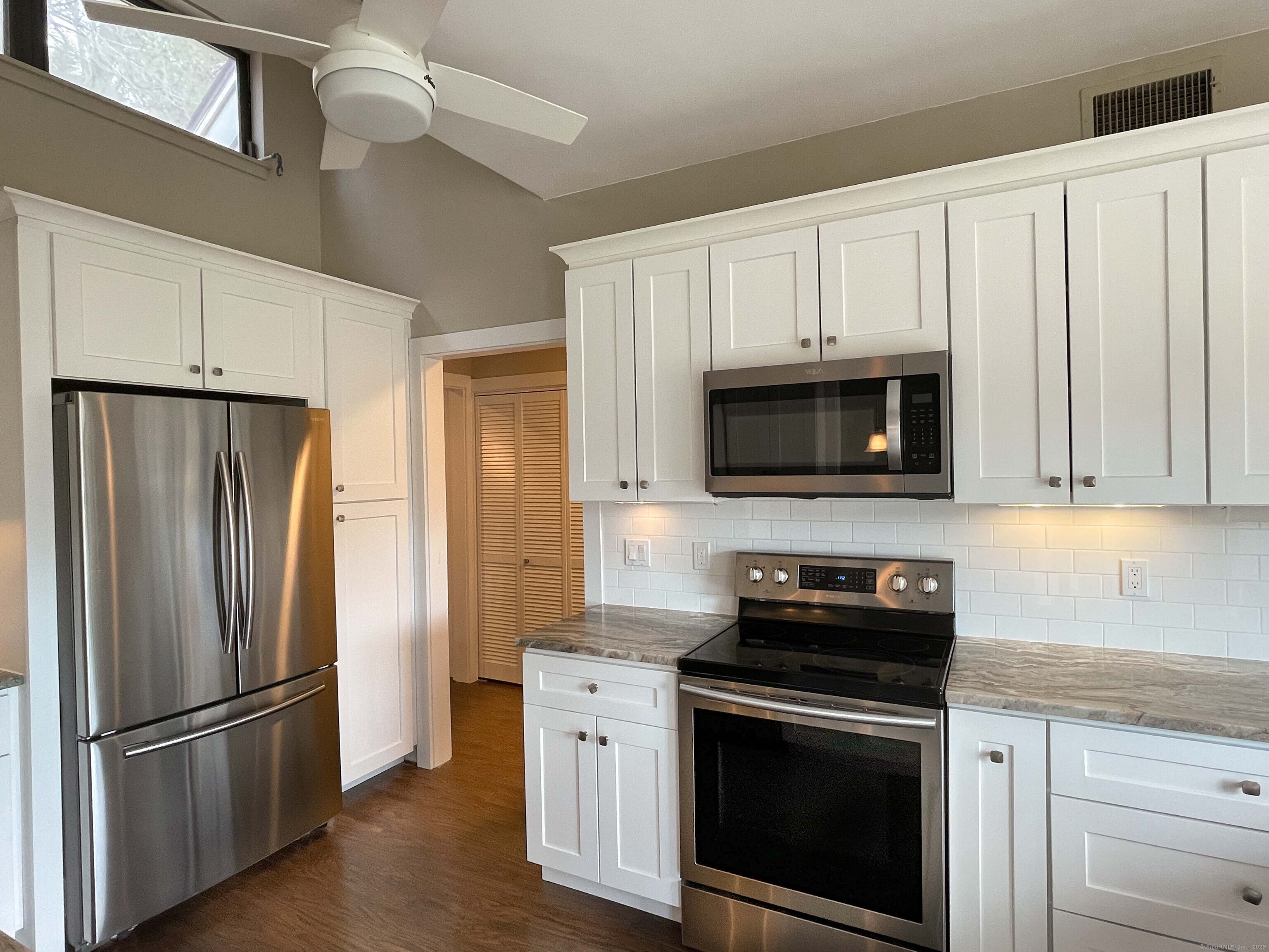 389 Heritage Village #A, Southbury, Connecticut image 8