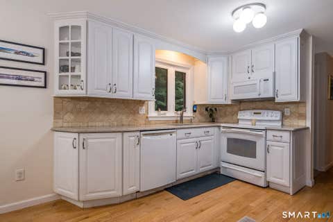 Tiny photo for 98 Pond View Circle, Guilford, CT 06437 (MLS # 24196431)