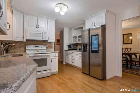 Tiny photo for 98 Pond View Circle, Guilford, CT 06437 (MLS # 24196431)