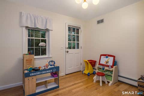 Tiny photo for 98 Pond View Circle, Guilford, CT 06437 (MLS # 24196431)