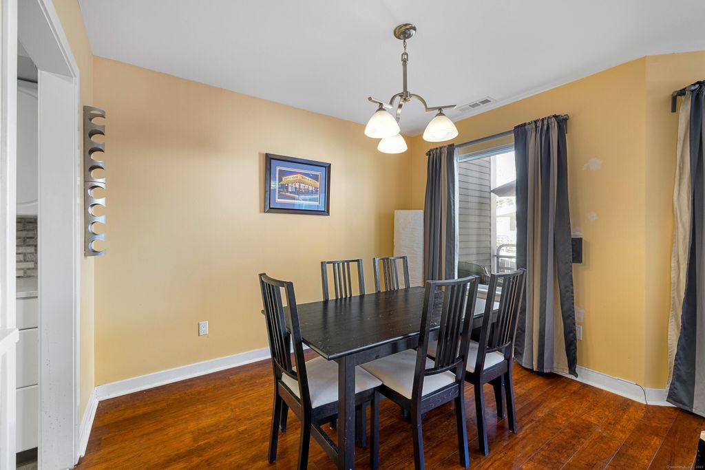 Photo of 117 Harbour Close #C-117, New Haven, CT 06519 (MLS # 24132758)