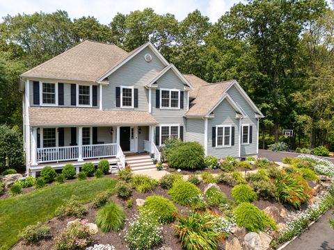 Homes For Sale - 68 Wesley Drive<br/> Shelton, CT 06484