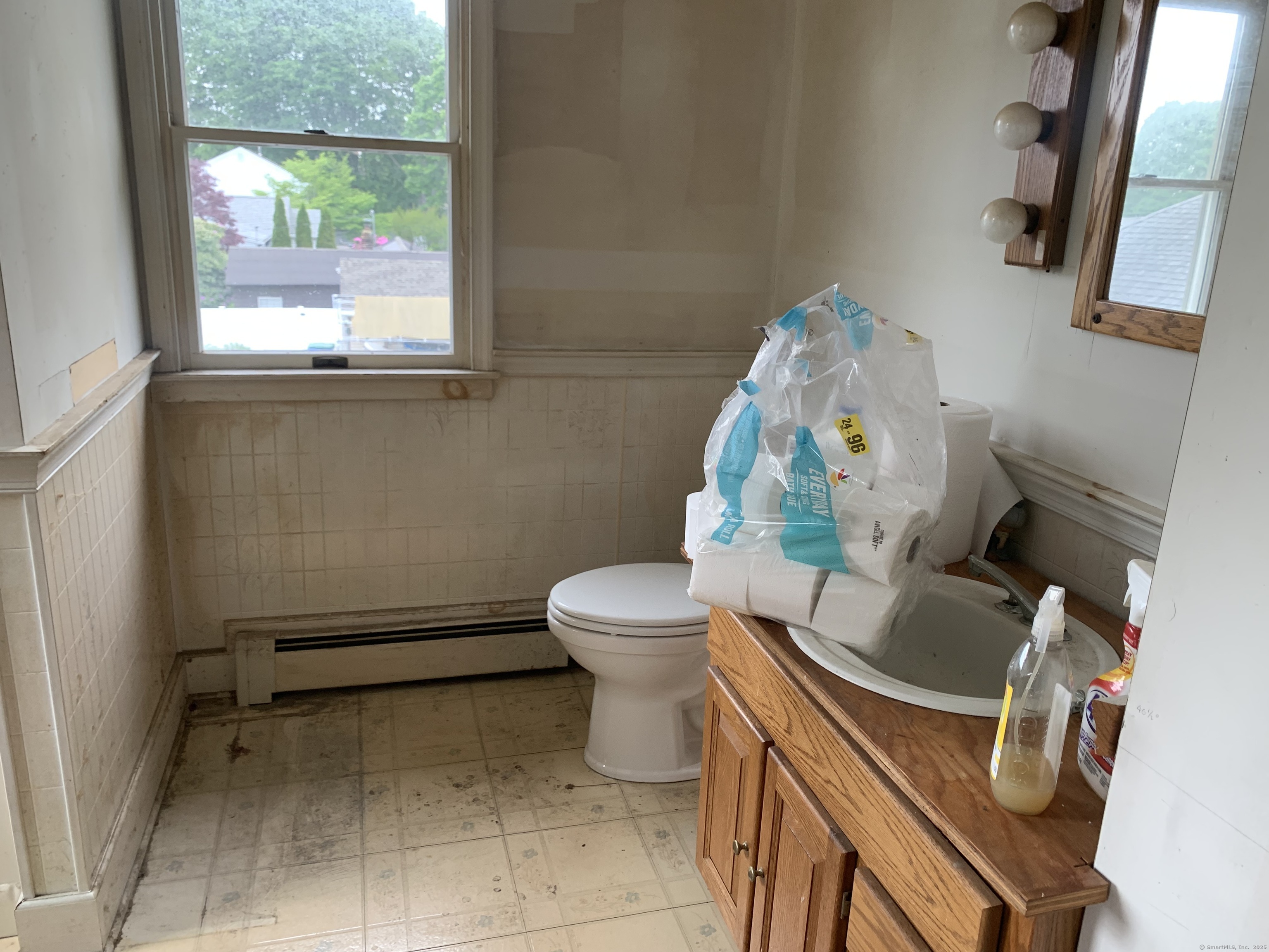 10 Back Street, Waterford, Connecticut image 7