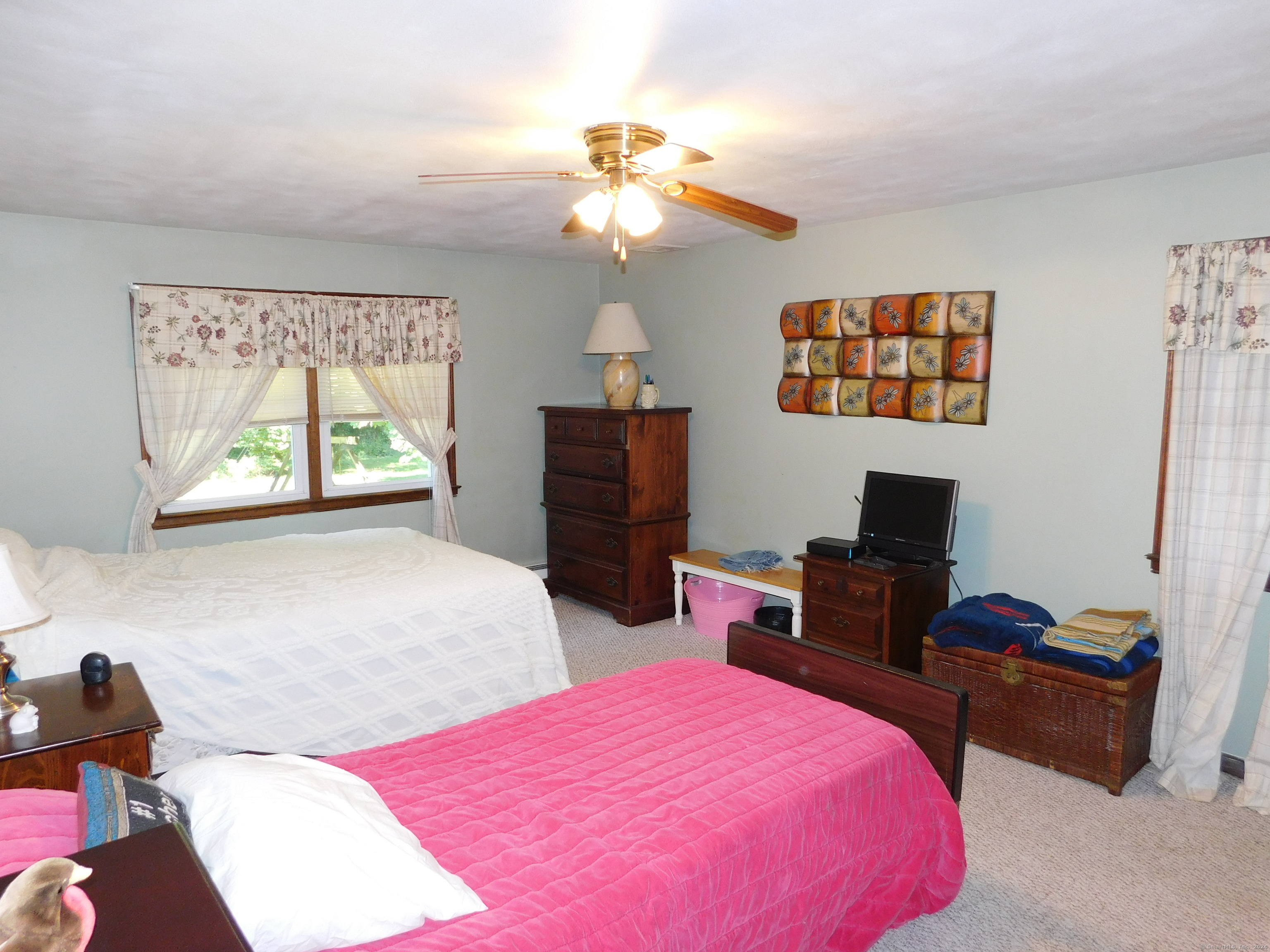 21 Featherbed Lane, Branford, Connecticut image 12