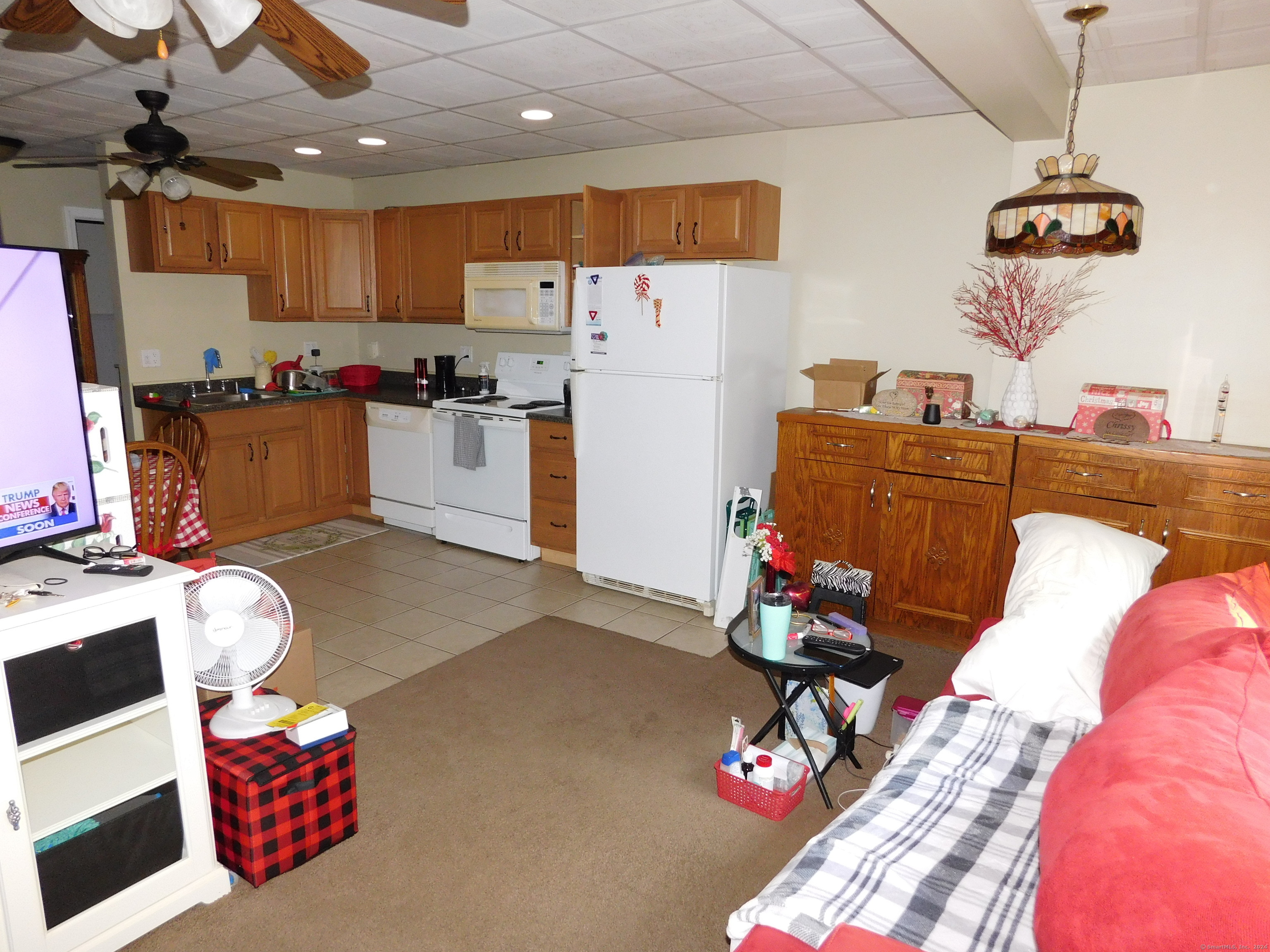 21 Featherbed Lane, Branford, Connecticut image 24