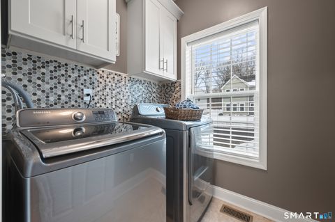 Tiny photo for 41 Glen Place, Glastonbury, CT 06033 (MLS # 24157245)