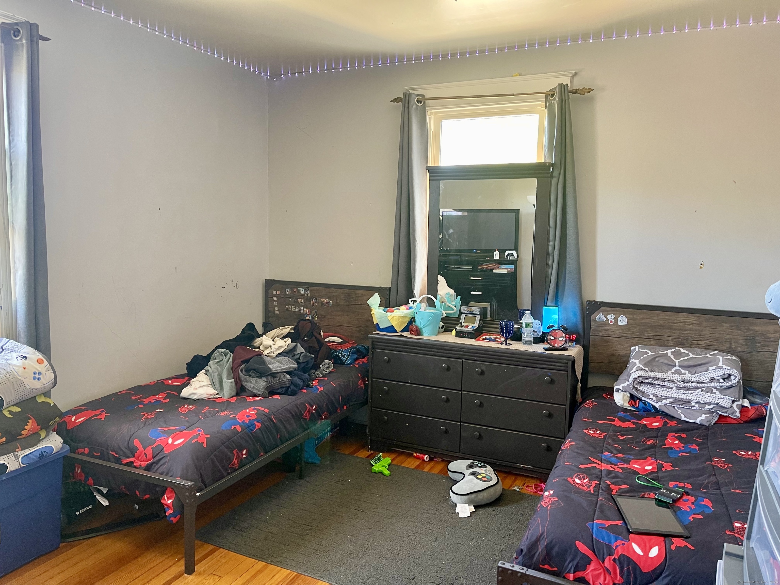 New Britain, Connecticut 06051, United States, 6 Bedrooms Bedrooms, ,3 BathroomsBathrooms,Residential,Active,187912