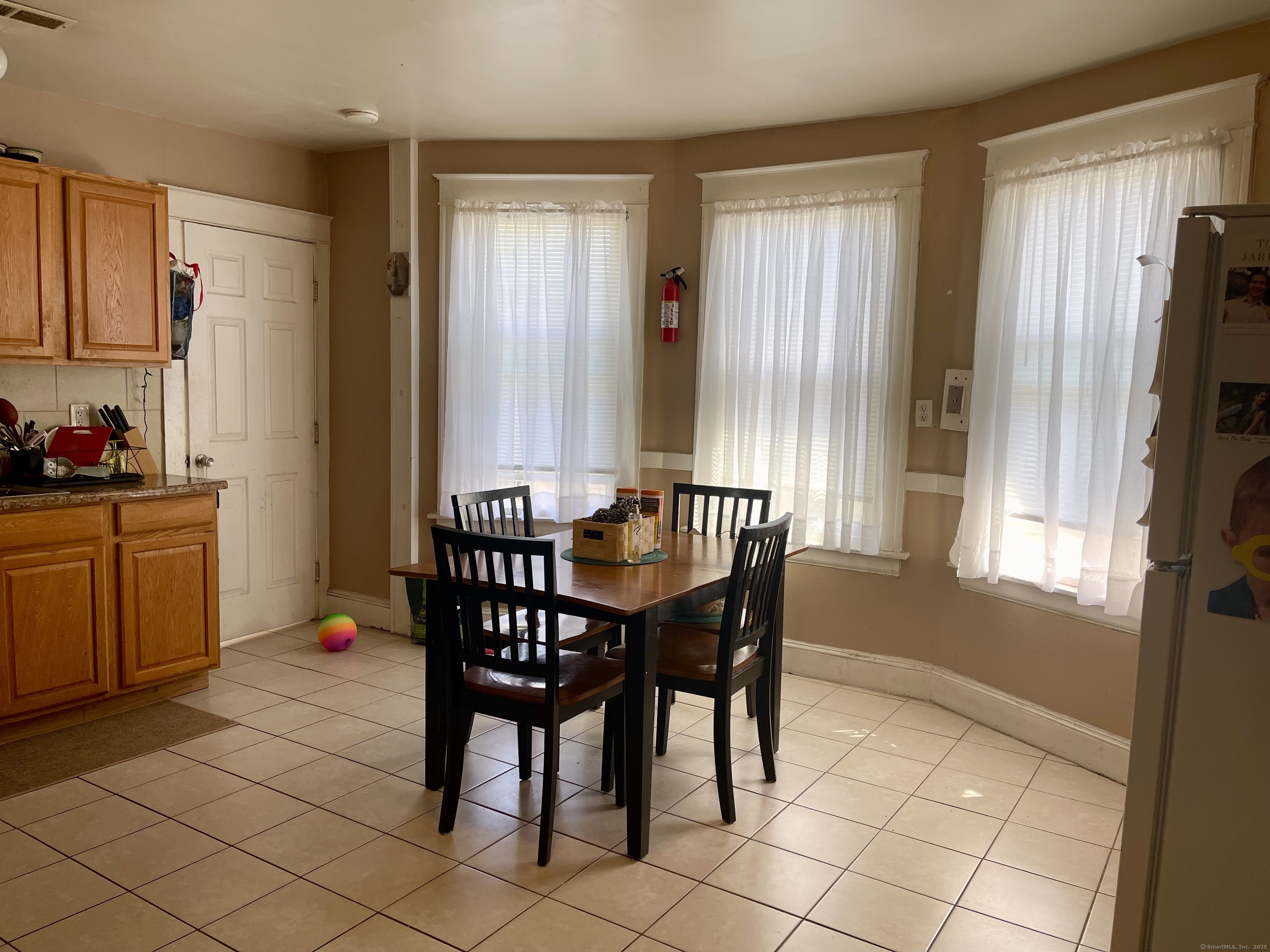 New Britain, Connecticut 06051, United States, 6 Bedrooms Bedrooms, ,3 BathroomsBathrooms,Residential,Active,187912