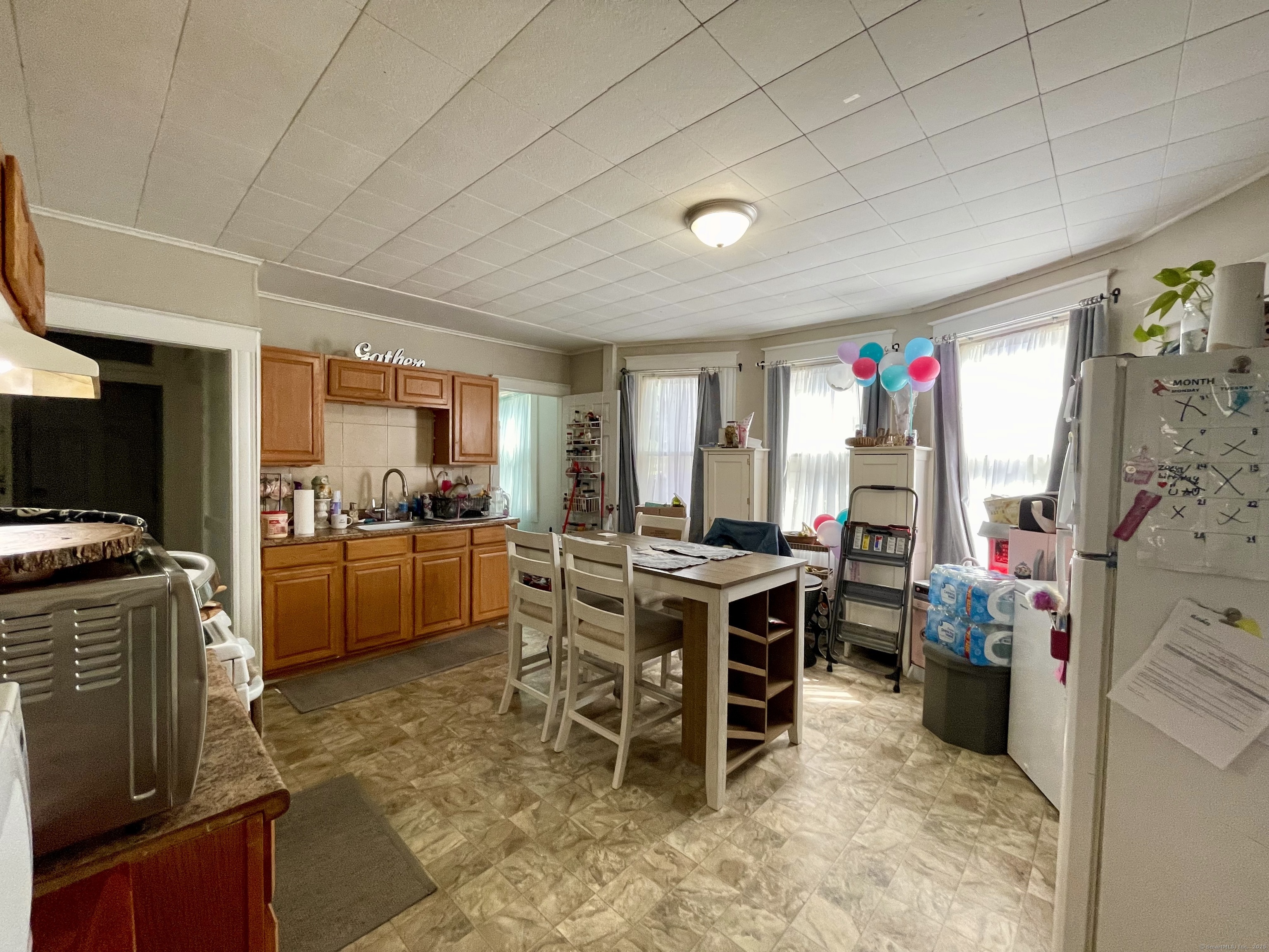 New Britain, Connecticut 06051, United States, 6 Bedrooms Bedrooms, ,3 BathroomsBathrooms,Residential,Active,187912