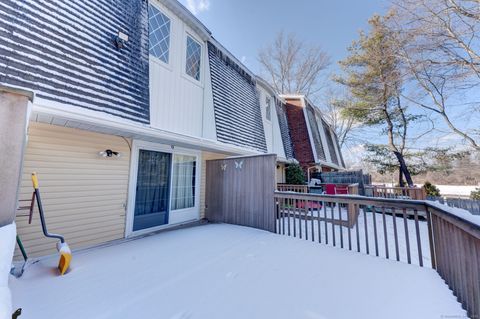 A home in East Hartford