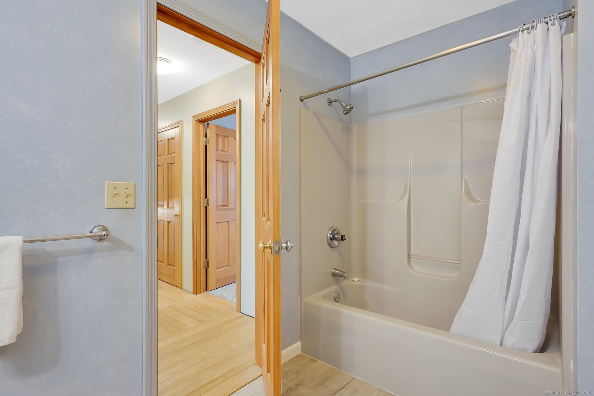 226 Hunter Road, Tolland, Connecticut image 38