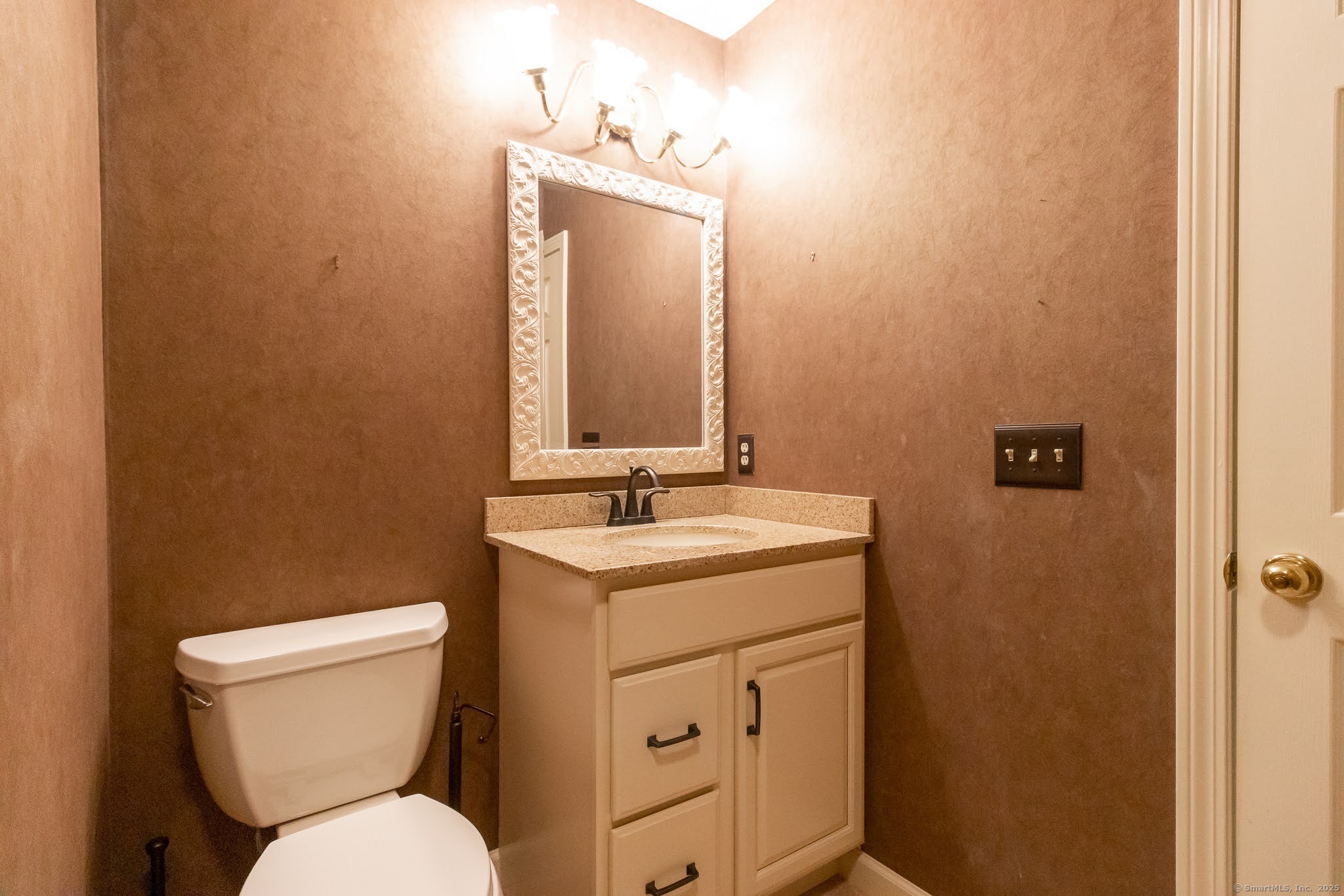 107 Ashmead Commons #107, Enfield, Connecticut image 23