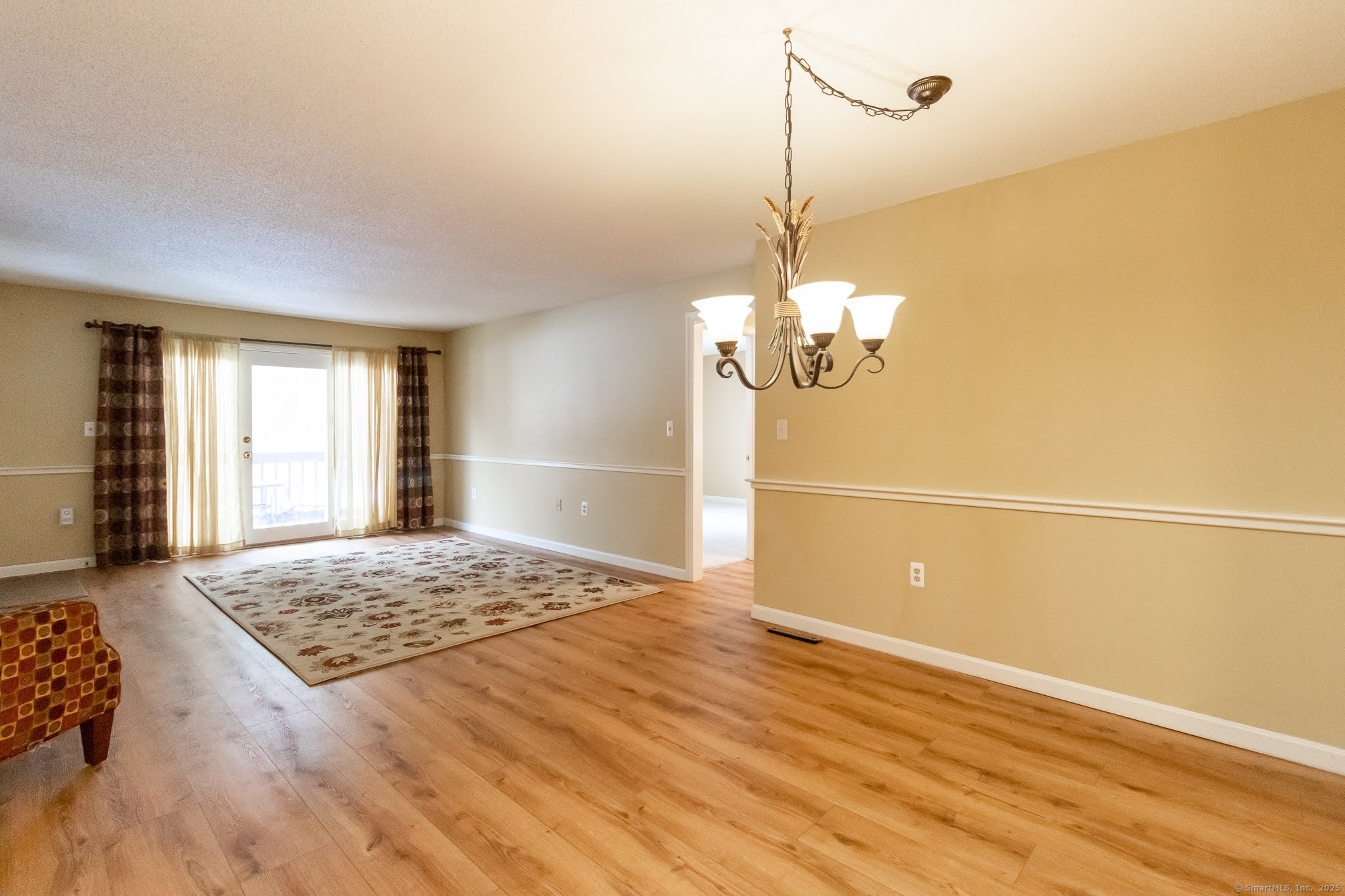 107 Ashmead Commons #107, Enfield, Connecticut image 5