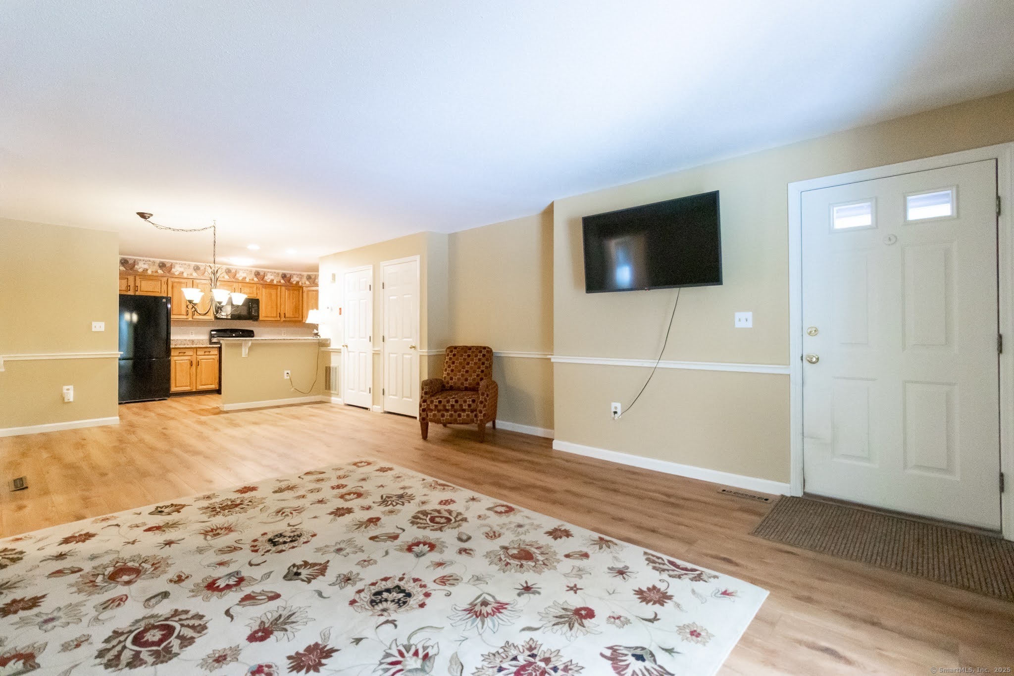 107 Ashmead Commons #107, Enfield, Connecticut image 4