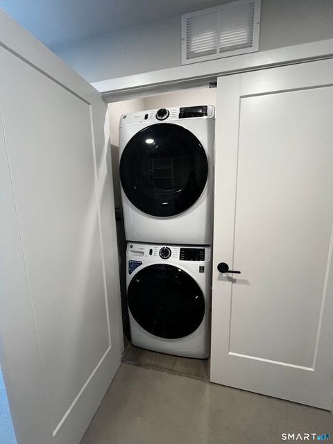 Tiny photo for 467 West Avenue #6059, Norwalk, CT 06850 (MLS # 24151996)