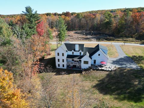 A home in Harwinton