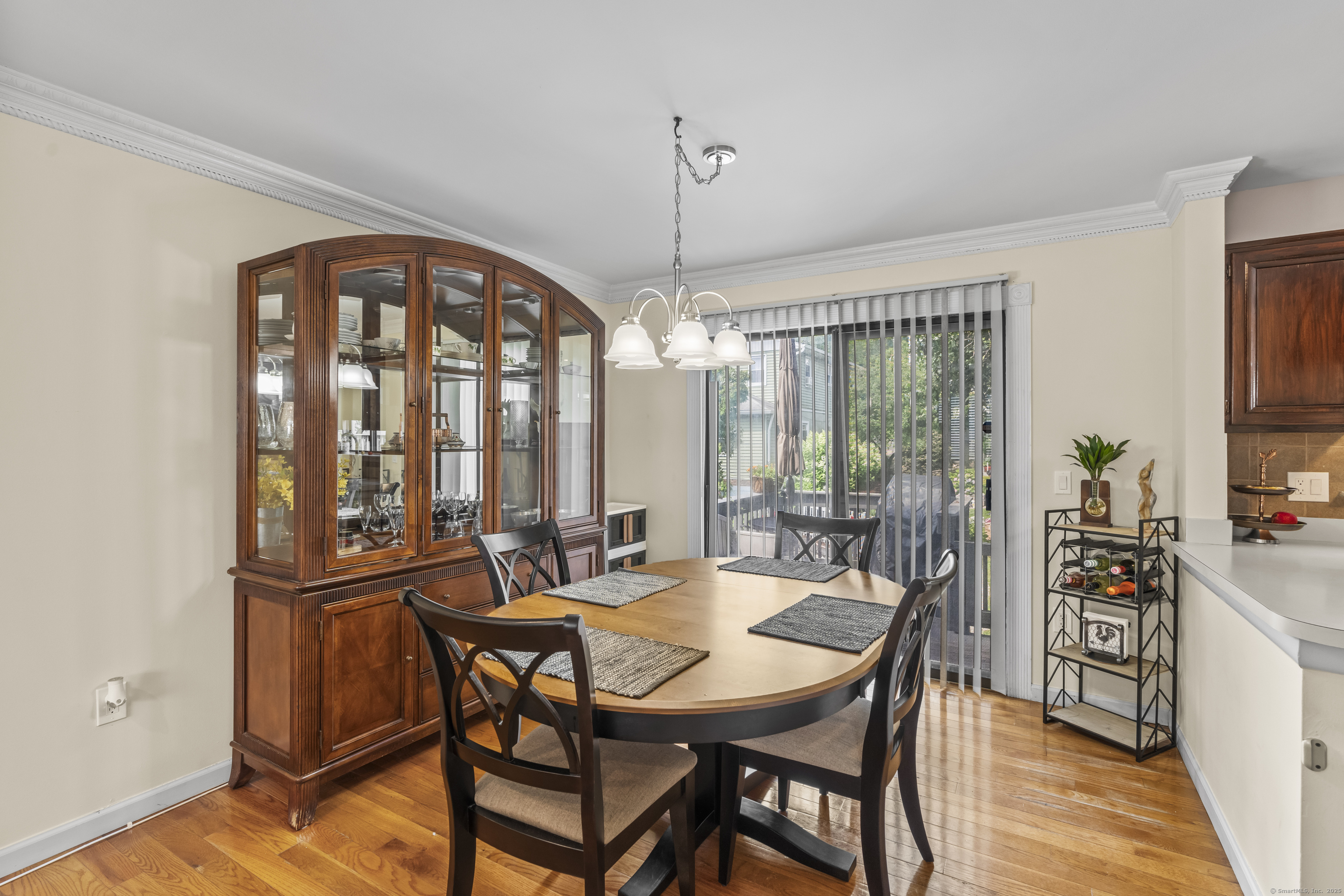 60 Alvord Lane APT 19