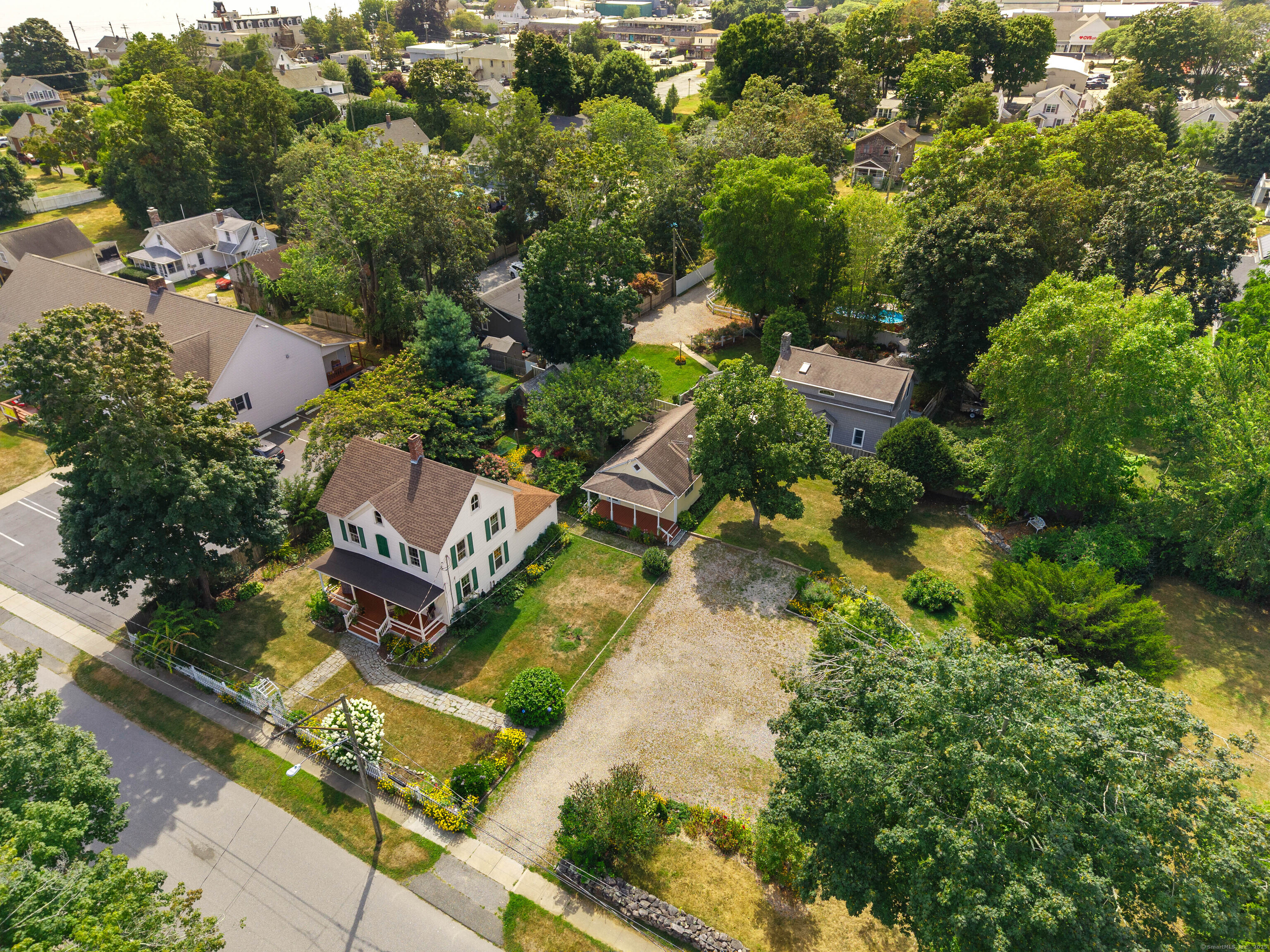 22 York Avenue