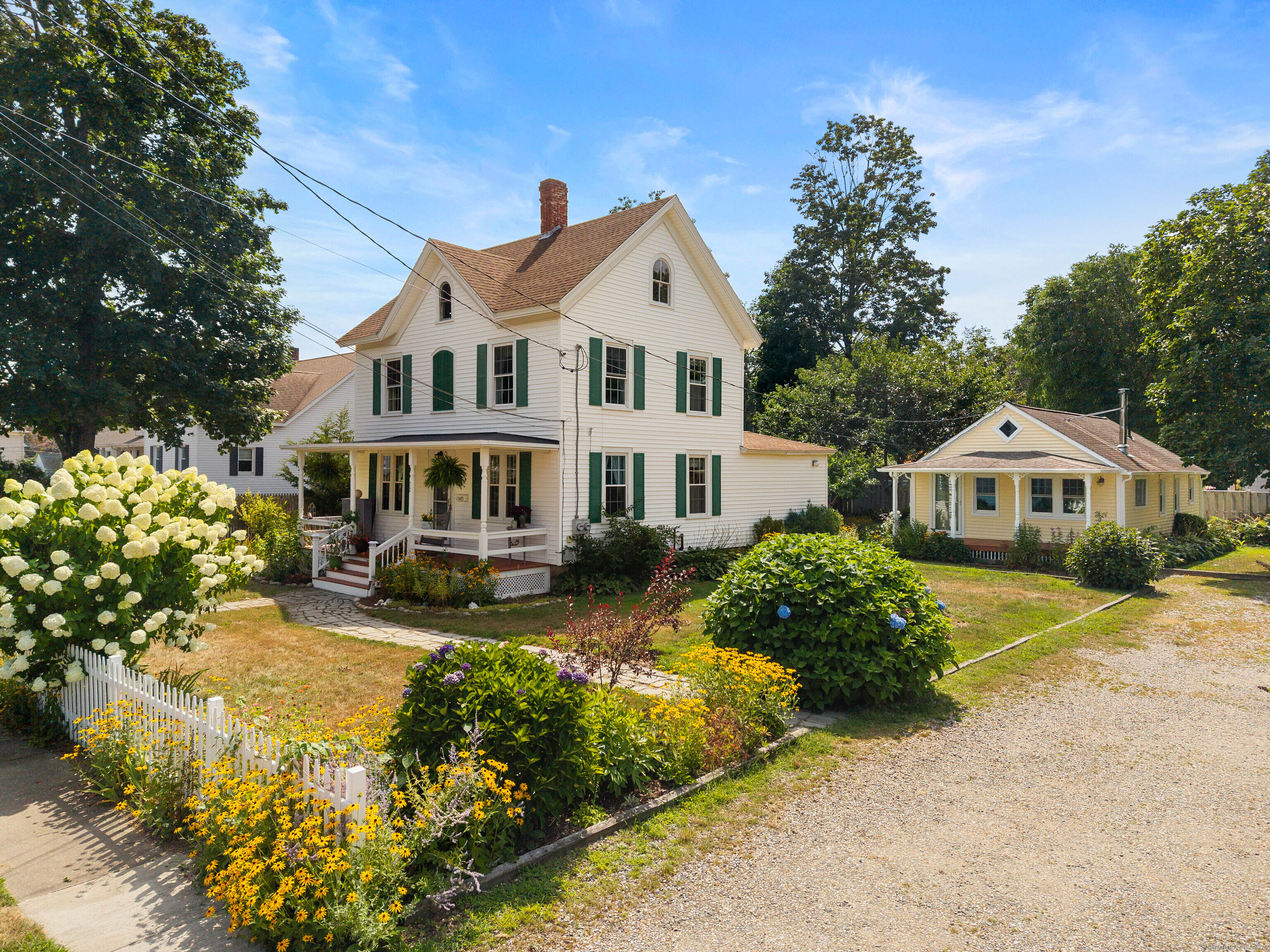 22 York Avenue
