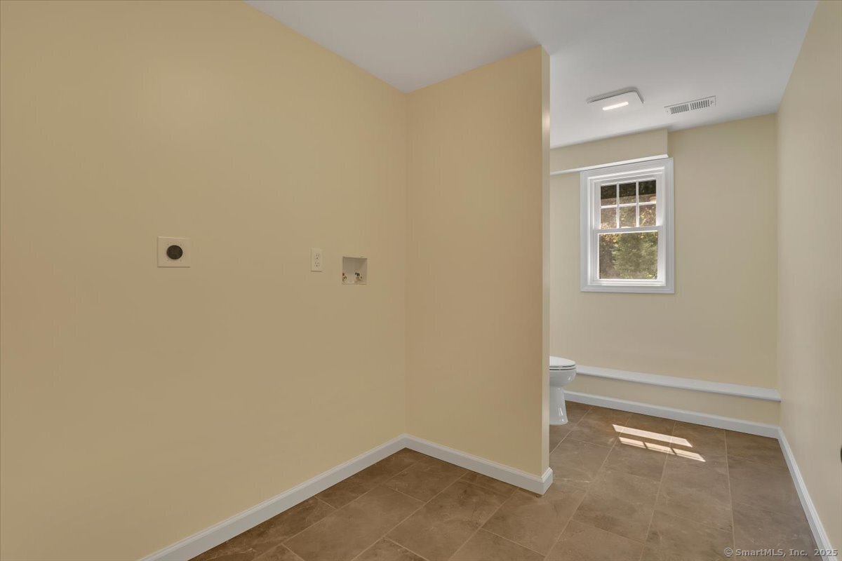 14 Bent Road, Windsor, Connecticut image 27