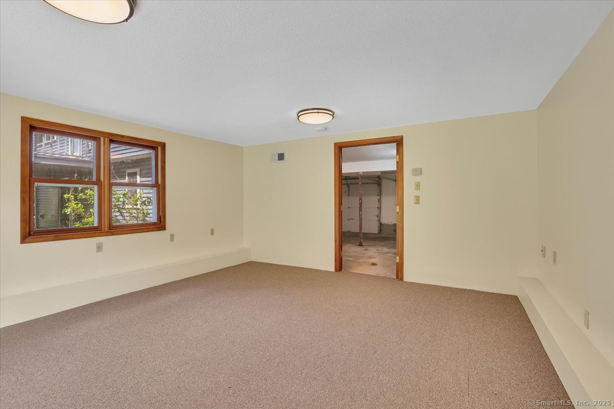14 Bent Road, Windsor, Connecticut image 33