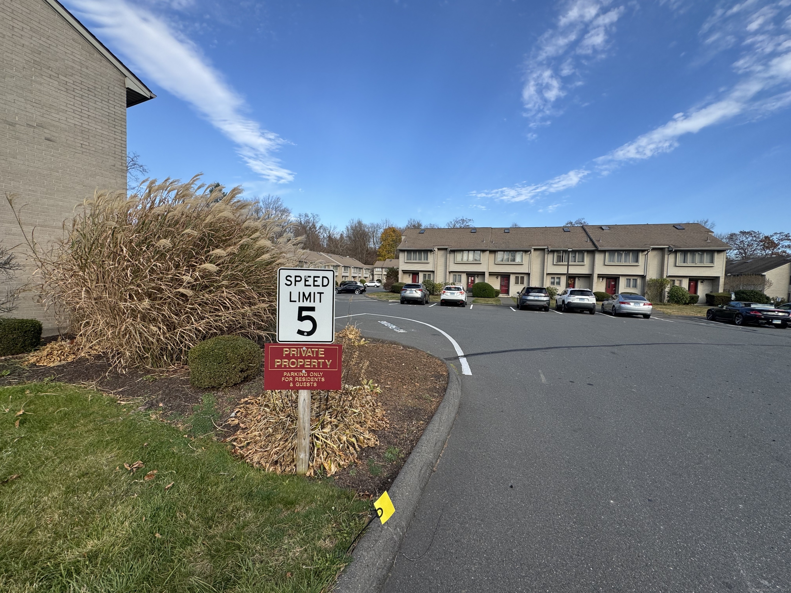 827 Oronoke Road #APT 2-9, Waterbury, Connecticut image 32