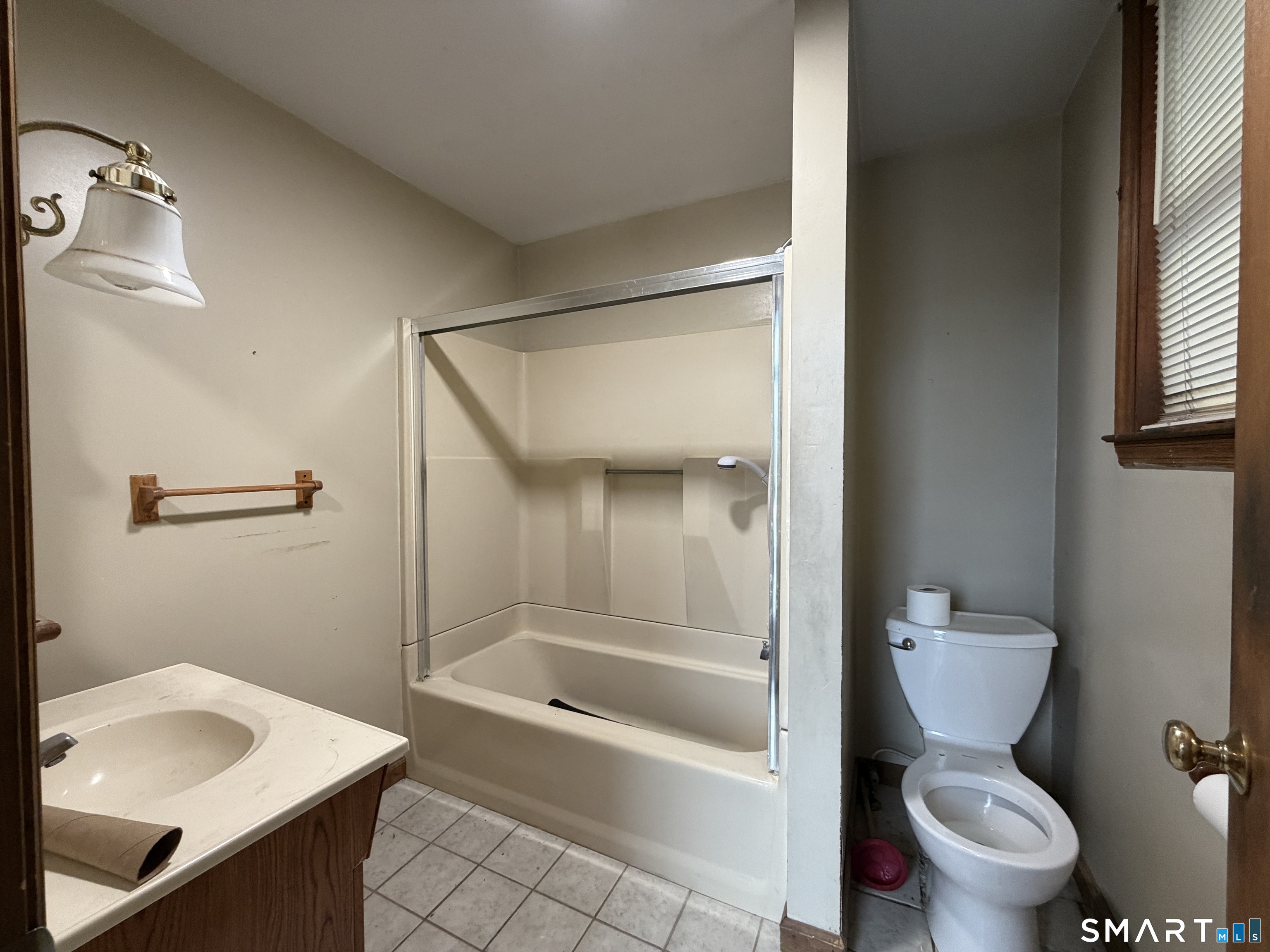 76 Grassy Plain Street