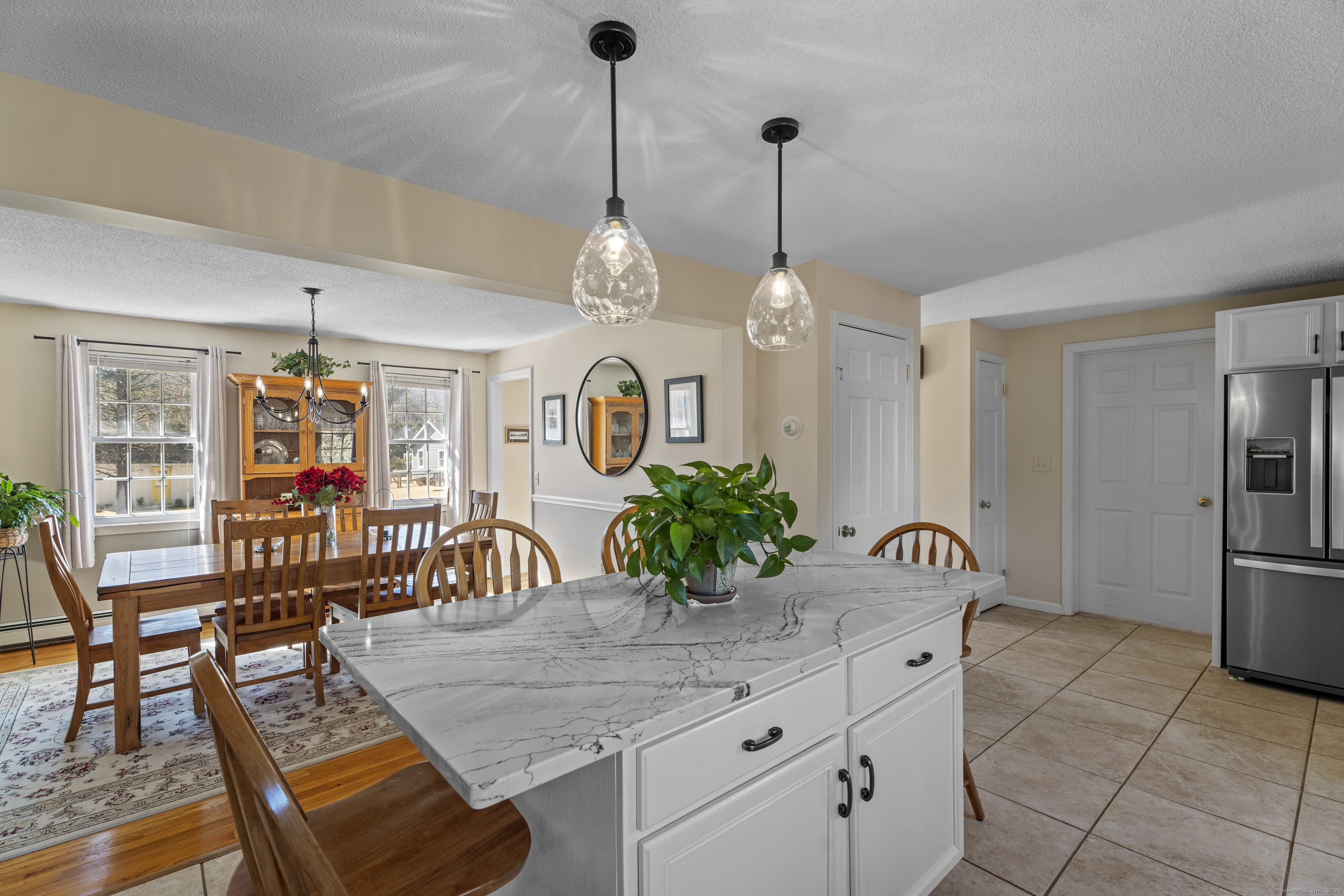 282 Valley Shore Drive, Guilford, Connecticut image 8