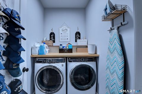 Tiny photo for 5 Rebecca Court, Montville, CT 06370 (MLS # 24161822)