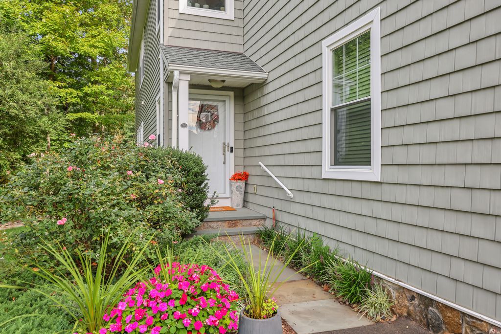 Photo of 3 Caryns Way #A, Norwalk, CT 06851 (MLS # 24130820)