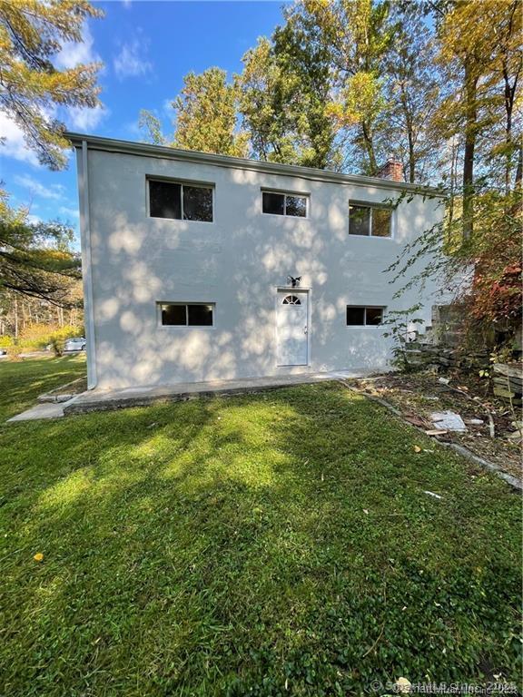 Redding, Connecticut 06896, United States, 3 Bedrooms Bedrooms, ,2 BathroomsBathrooms,Residential,Active,199195