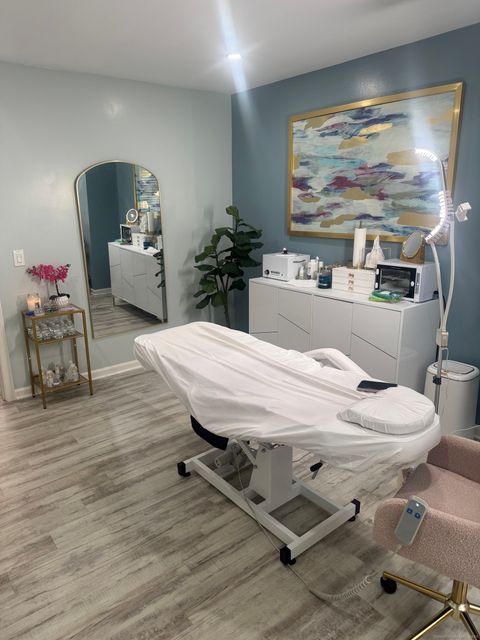 Tiny photo for 1767 Summer Street #2nd Floor, Stamford, CT 06905 (MLS # 24144874)